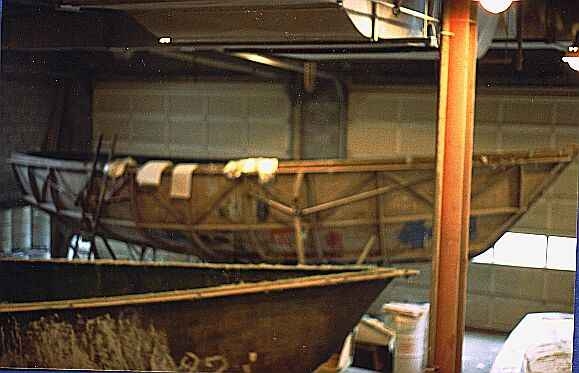 1982 – Molds 1982 – Molds